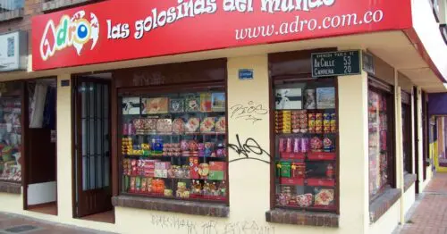 LAS GOLOSINAS DEL MUNDO ADRO LAS GOLOSINAS DEL MUNDO ADRO